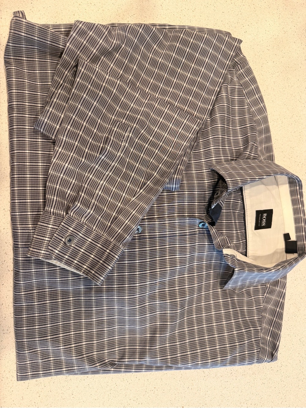 BOSS Hugo Boss Men’s Regular Fit Blue Gray Plaid Long Sleeve Button Down Shirt